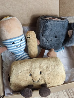 BOX PETIT DEJEUNER OEUF A LA COQUE JELLYCAT